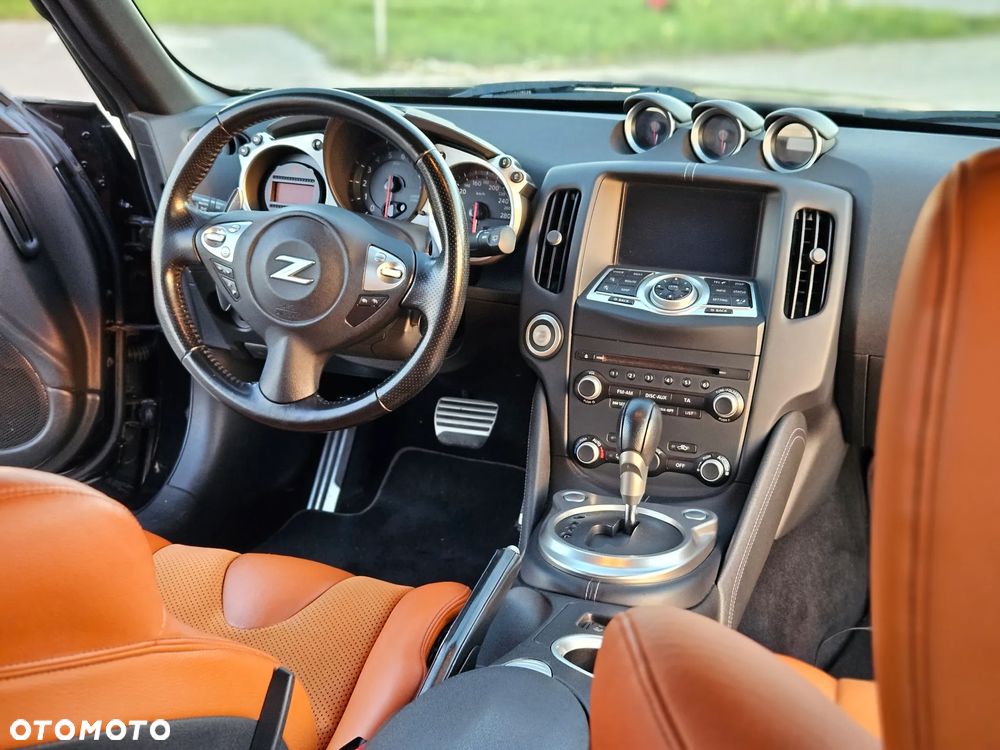 Nissan 370 Z 3.7 V6 Platinum EU6 - 23