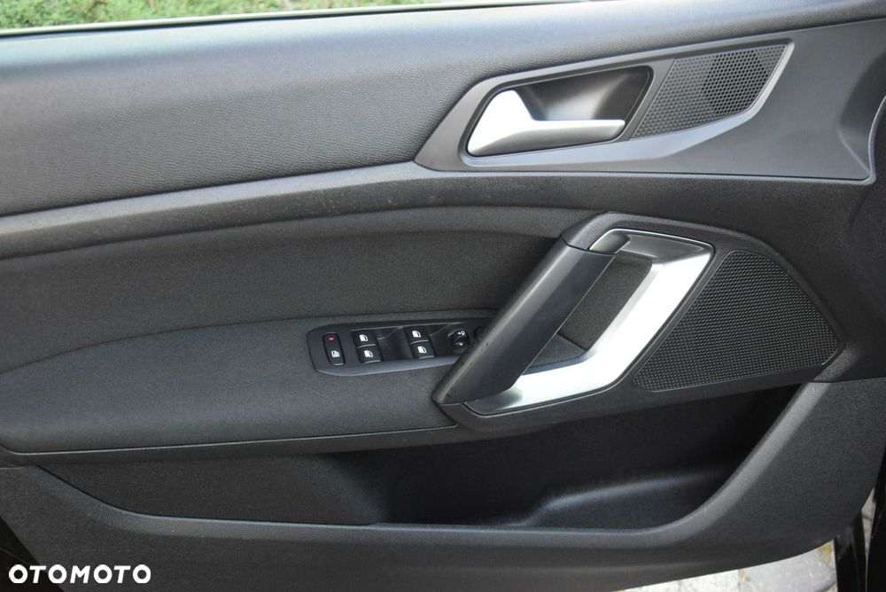 Peugeot 308 1.6 BlueHDi Active S&S - 27