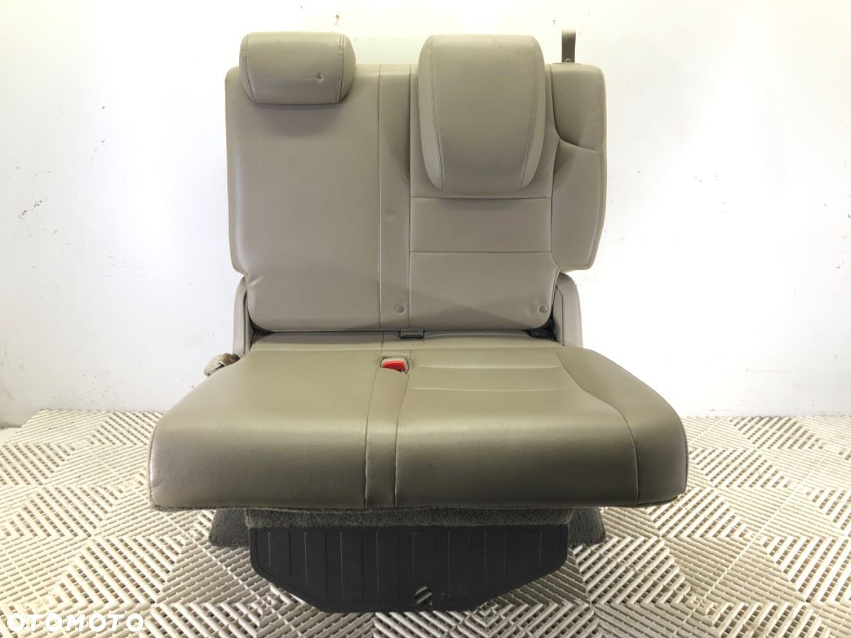 FOTEL TYŁ - 354.20 PLN - HONDA ODYSSEY (RL5) 2010 - 2022 3.5 185 kW [252 KM] benzyna 2010 - 2022 - 1