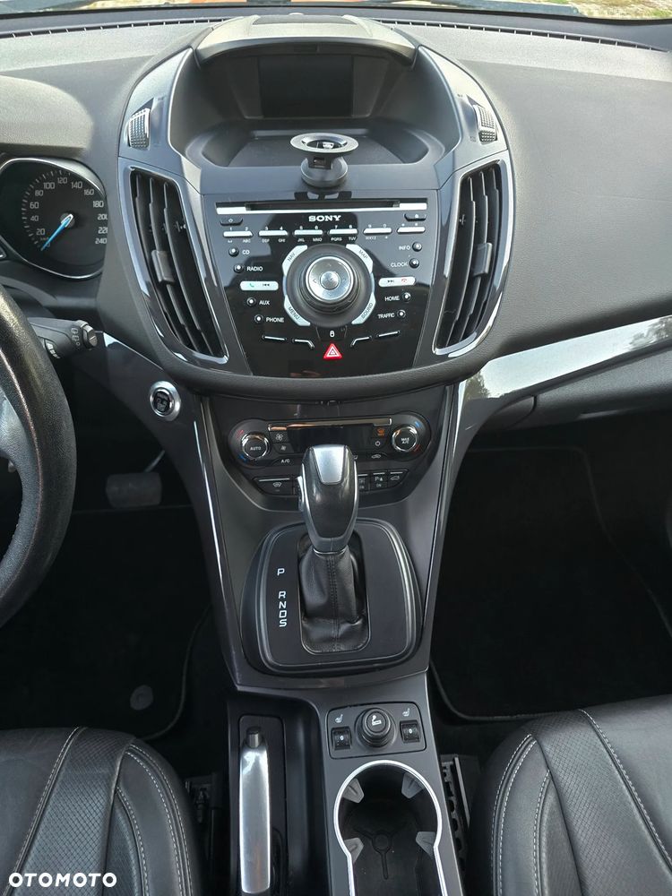 Ford Kuga - 20