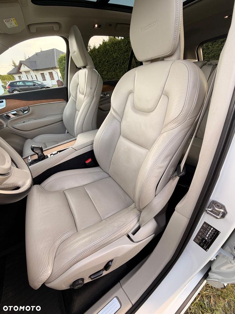 Volvo XC 90 D5 SCR AWD Inscription 7os - 16