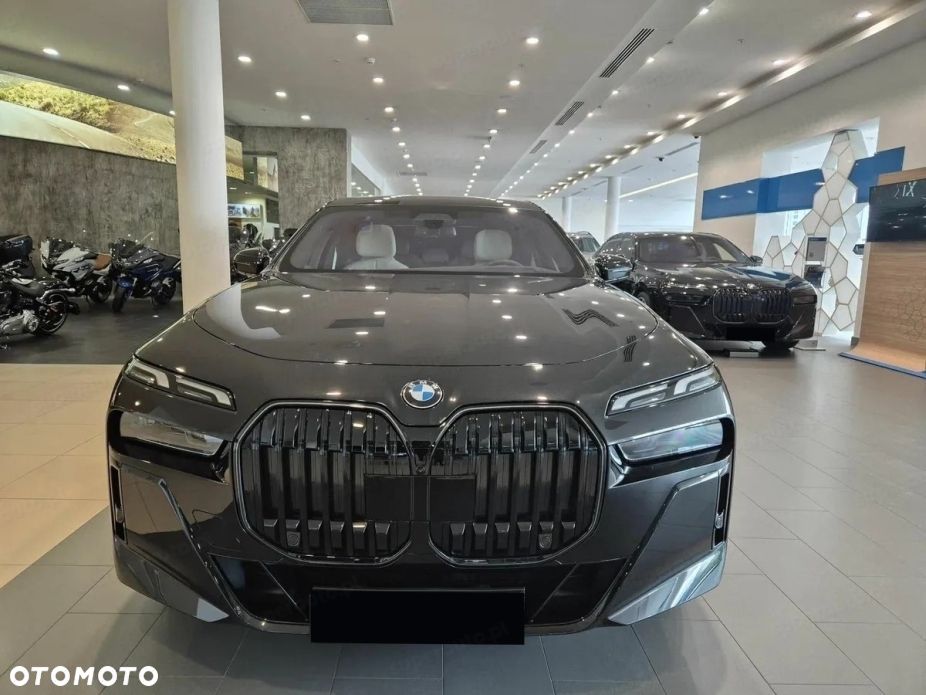 BMW Seria 7 740d xDrive mHEV M Sport sport - 8