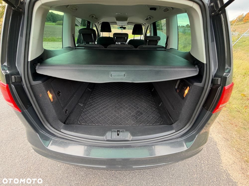 Volkswagen Sharan - 17