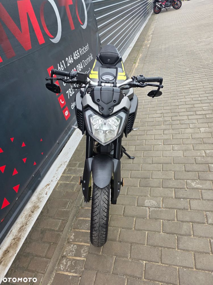 Yamaha MT - 16