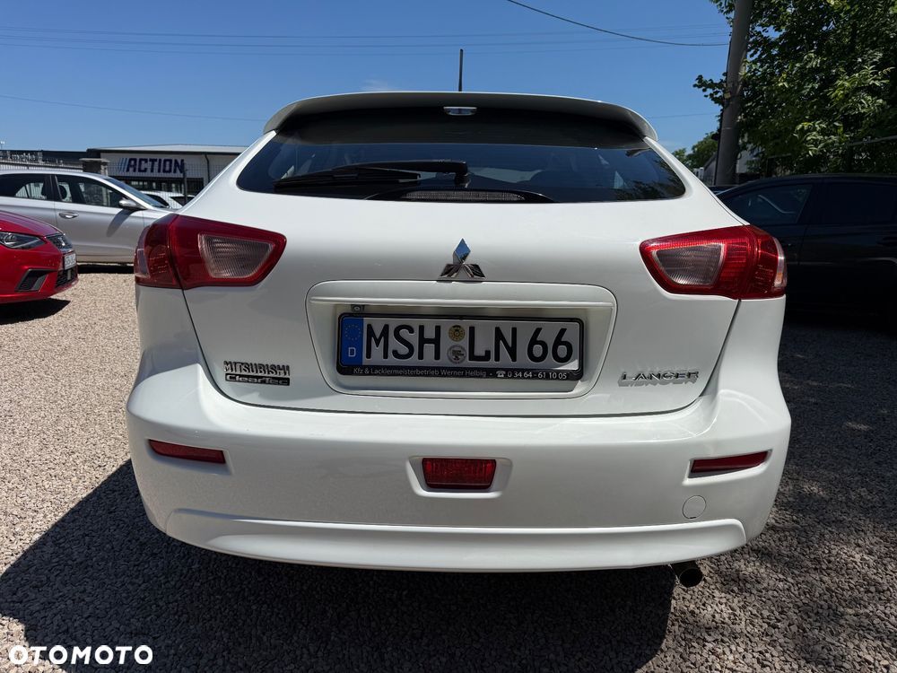 Mitsubishi Lancer 1.6 ClearTec Inform - 13