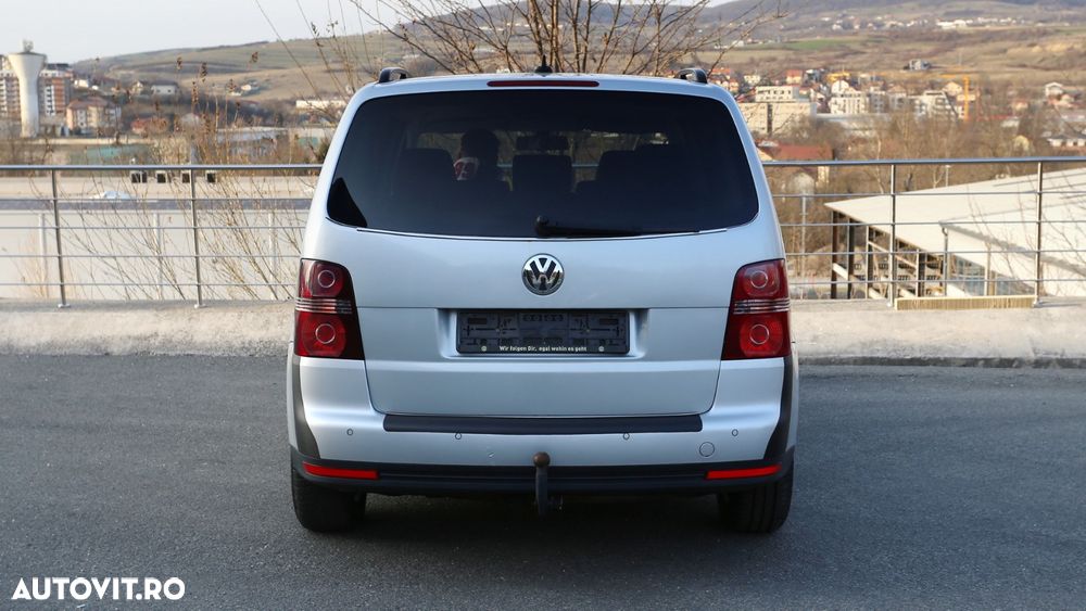 Volkswagen Touran 1.9 TDI DPF Highline - 14