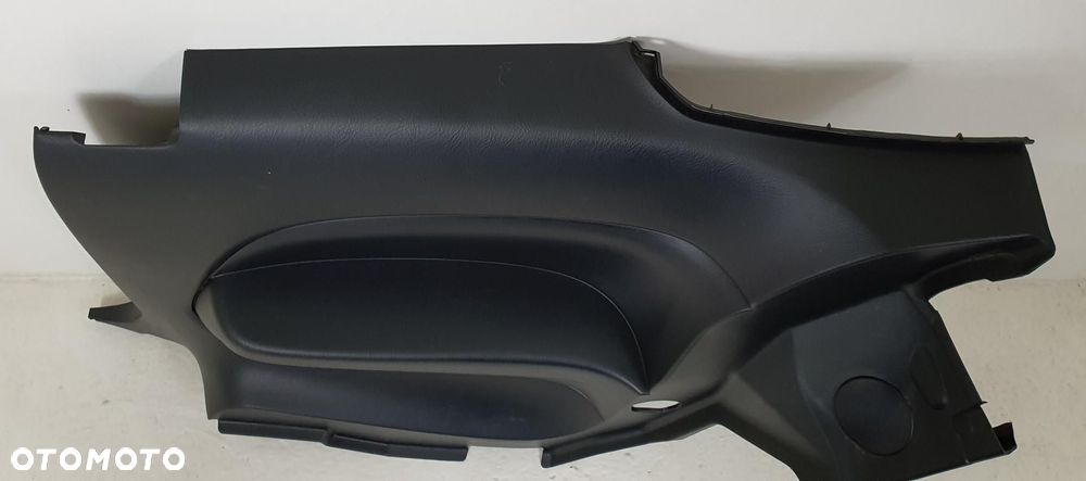 TAPICERKA BOCZEK PRAWY TYŁ HONDA PRELUDE V - 2