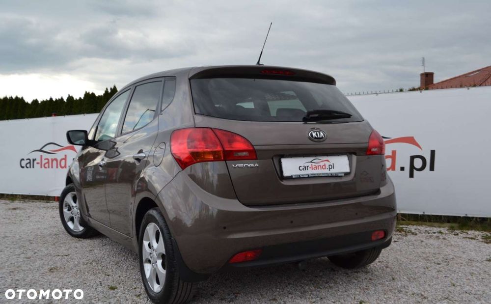 Kia Venga 1.6 CVVT Platinum Edition - 11