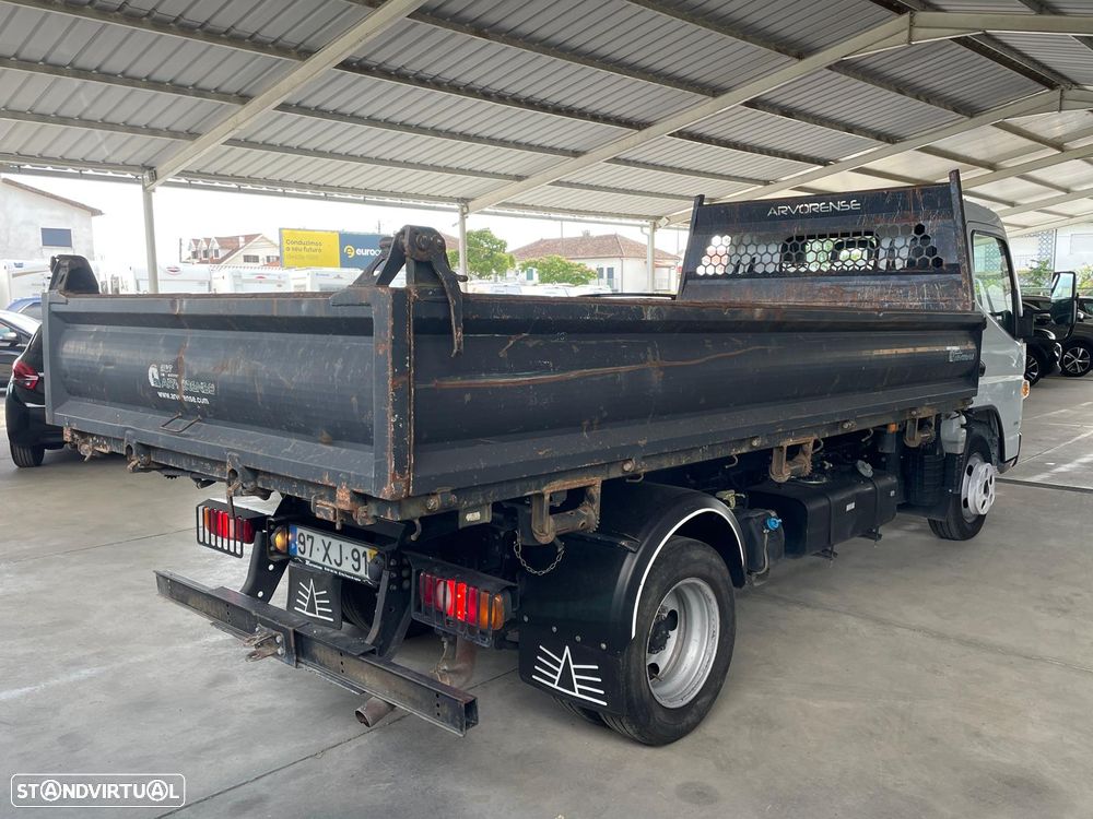 Mitsubishi Fuso Canter 3.0 D-ID c/Caixa Tribasculante - 4