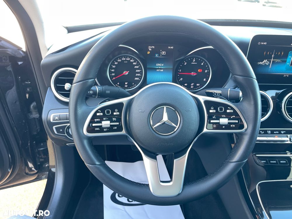 Mercedes-Benz C 220 d 4Matic 9G-TRONIC Exclusive - 38