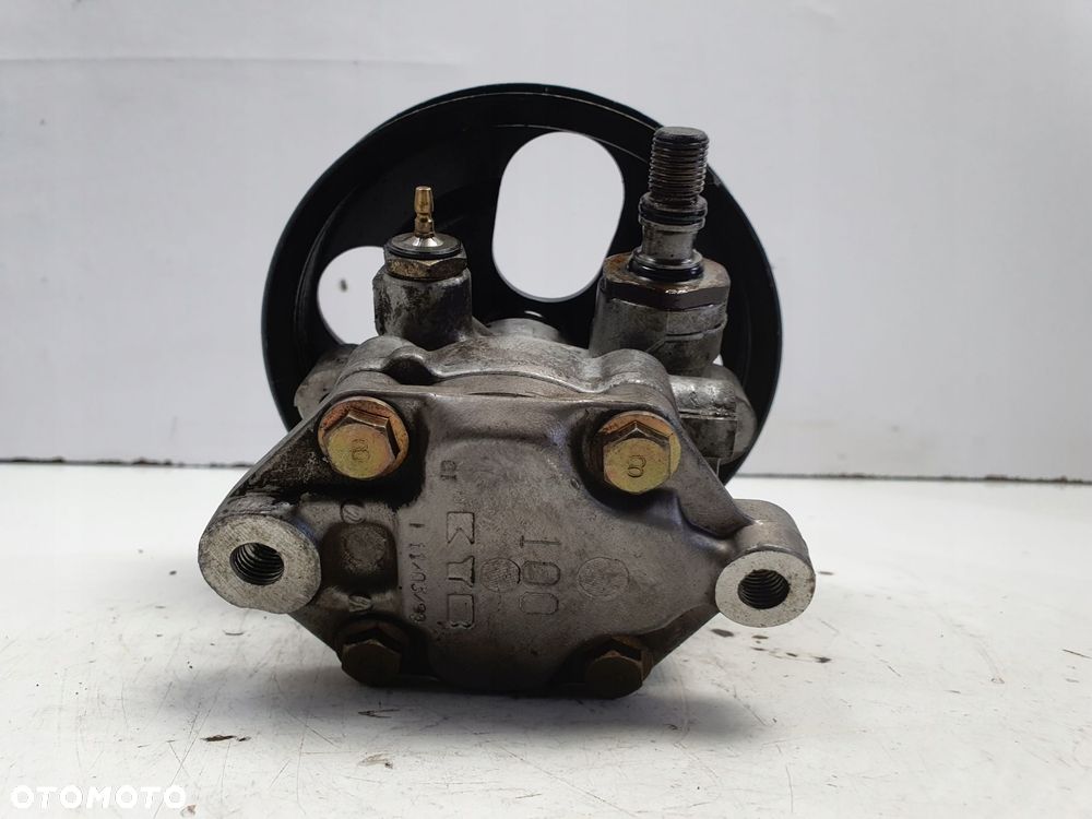 Mitsubishi Space Star 1.8 16V POMPA WSPOMAGANIA - 11