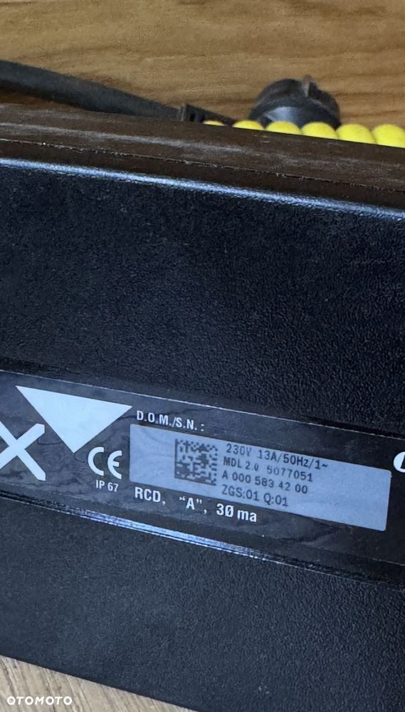 Ładowarka Mercedes A0005834200 - 2