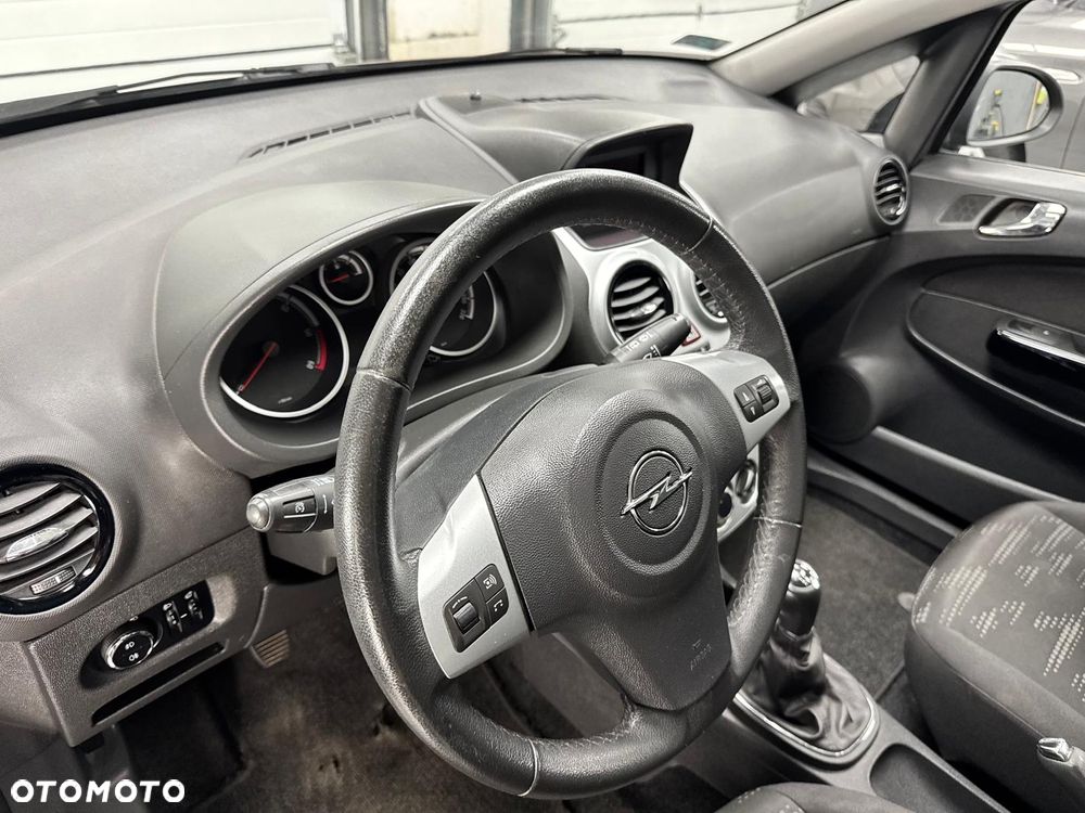 Opel Corsa 1.3 CDTI - 11