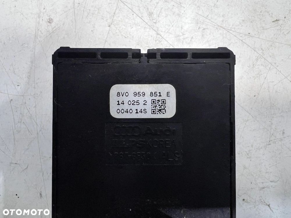 PRZEŁĄCZNIK WŁĄCZNIK SZYB AUDI A3 8V 8V0959851E KOMPLET 1/25 - 4