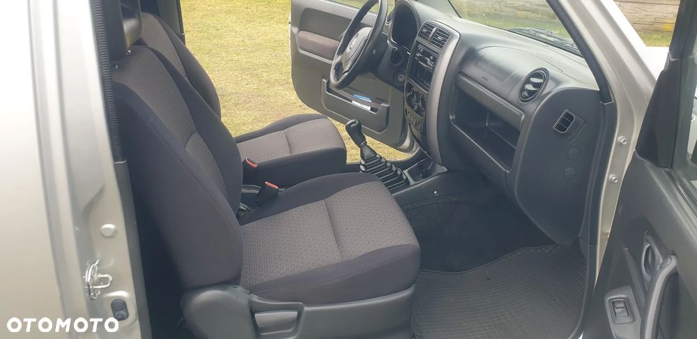 Suzuki Jimny 1.5 DDiS Club - 9