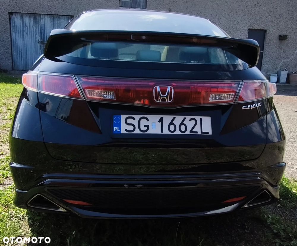 Honda Civic 1.8 Executive - 11