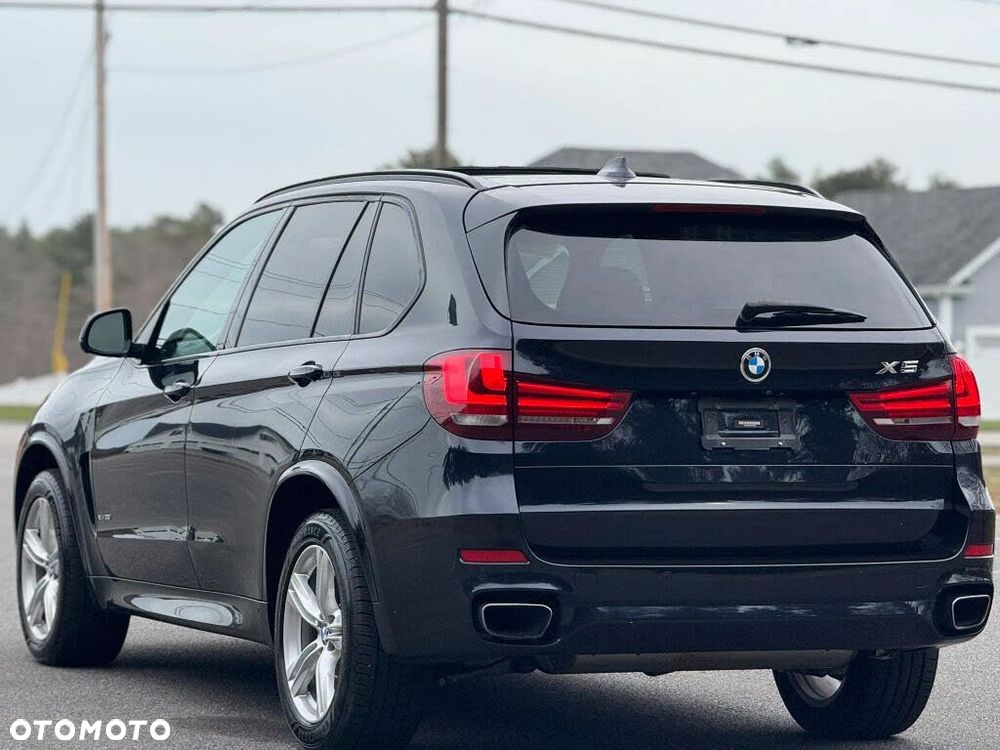 BMW X5 xDrive35i - 7
