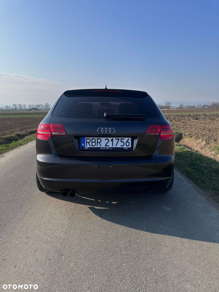 Audi A3 Sportback 2.0 TDI DPF S line Sportpaket (plus) - 7