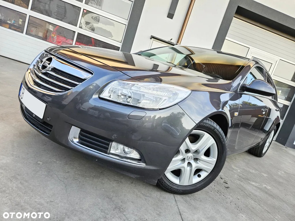 Opel Insignia 1.8 Sports Tourer - 3