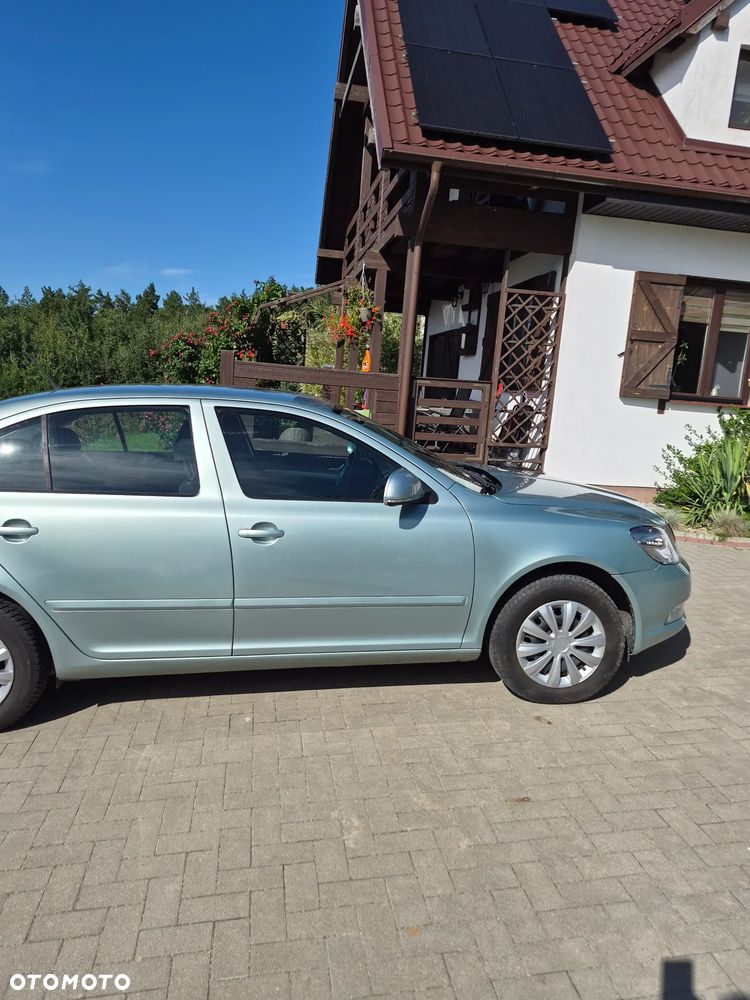 Skoda Octavia 1.6 TDI DPF Ambition - 6