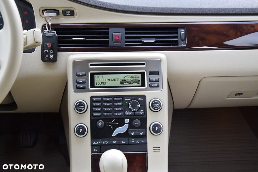 Volvo V70 - 31