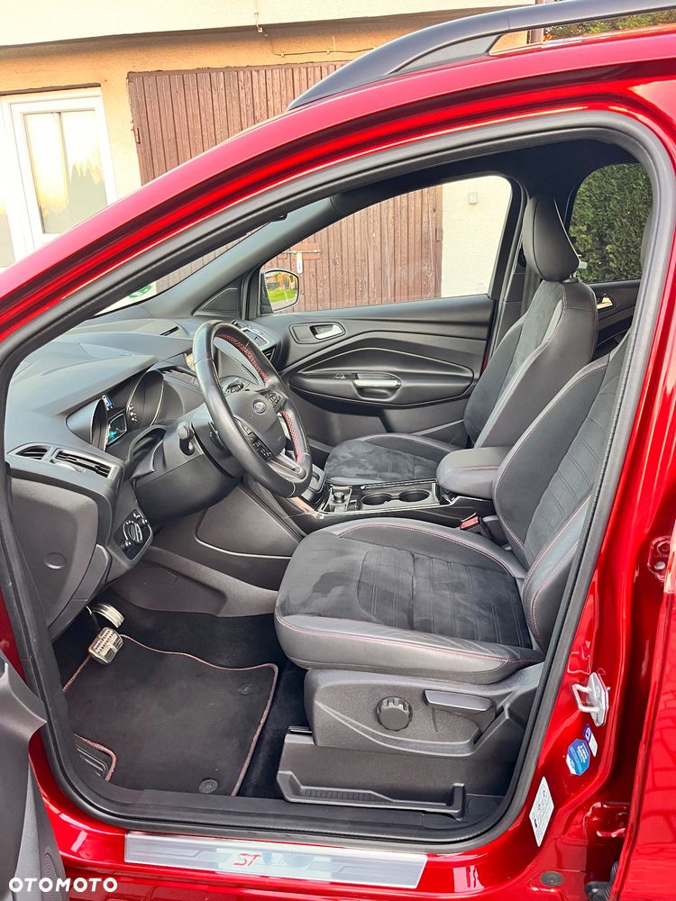 Ford Kuga 2.0 TDCi AWD ST-Line - 10