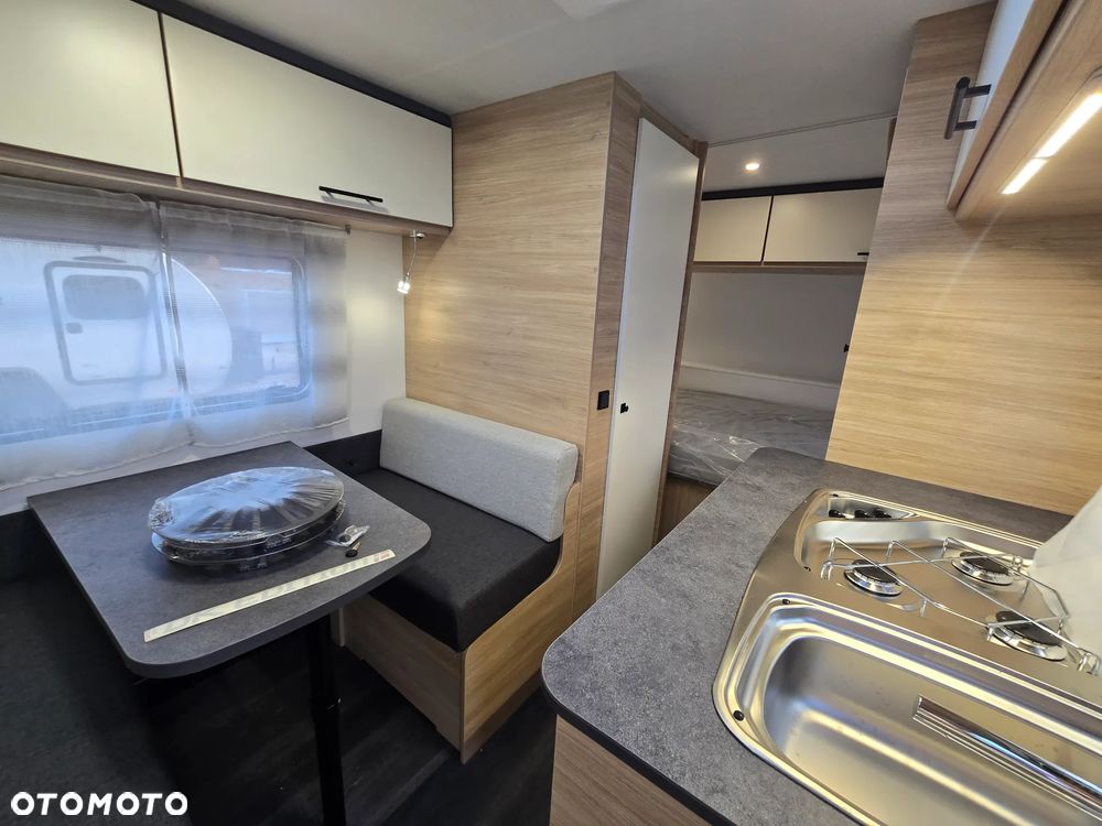 Caravelair 426 alba 1150dmc 3 sypialnie PIĘTRUS hobby adria knaus - 35