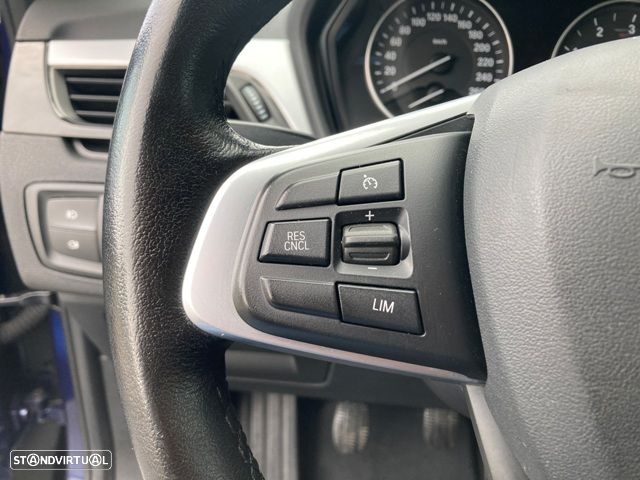 BMW X1 xDrive20d Advantage - 15