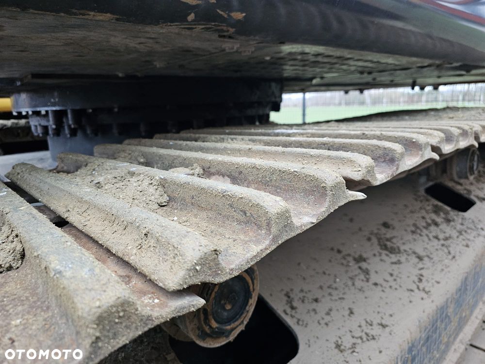 Hitachi ZX300LC-6 - 17