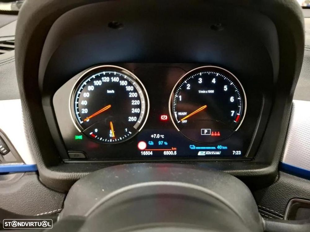 BMW X2 25 e xDrive Pack M - 18