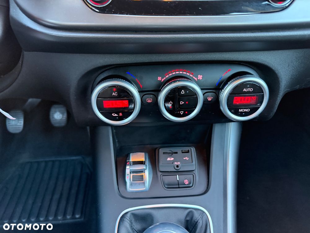 Alfa Romeo Giulietta 1.4 TB 16V Turismo - 12
