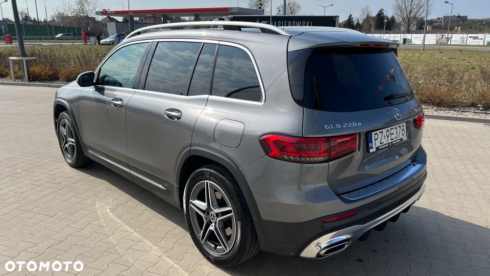 Mercedes-Benz GLB 220 d 8G-DCT AMG Line - 3