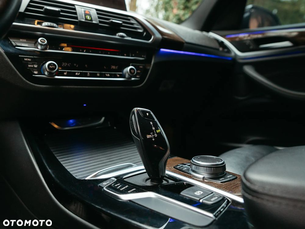 BMW X3 - 18
