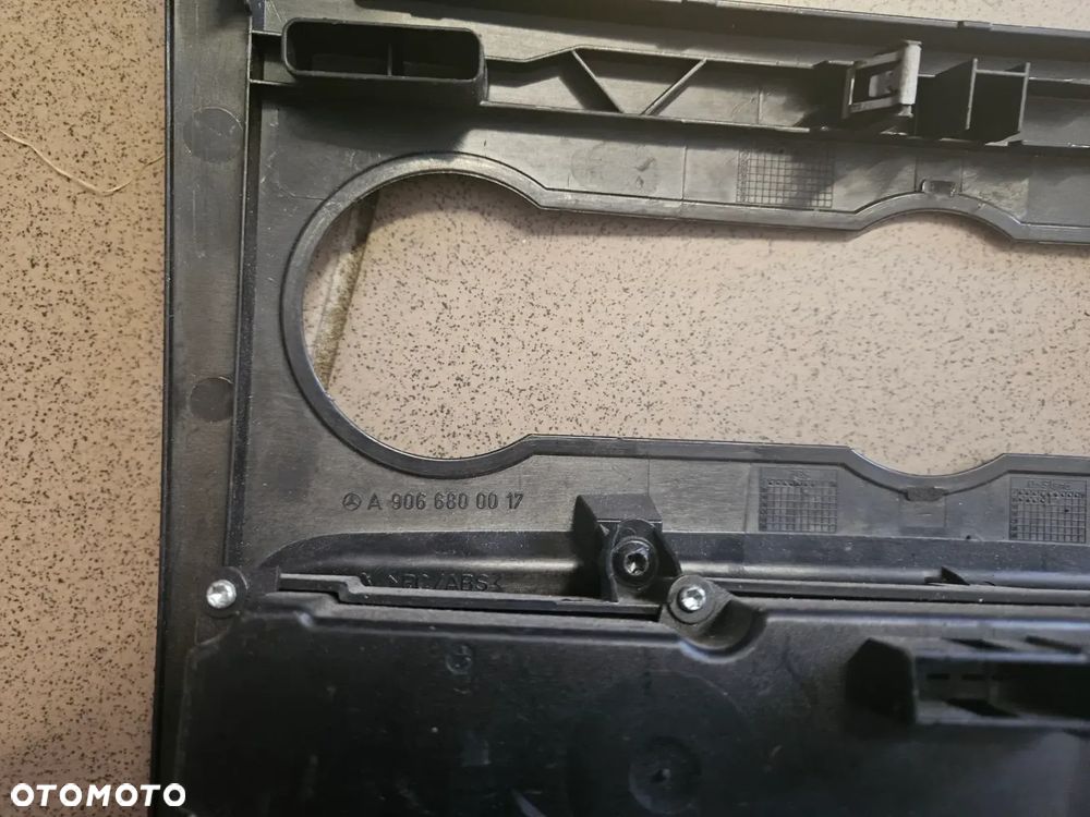 RAMKA KONSOLI PANEL Mercedes Sprinter W906 A9066800017 - 3