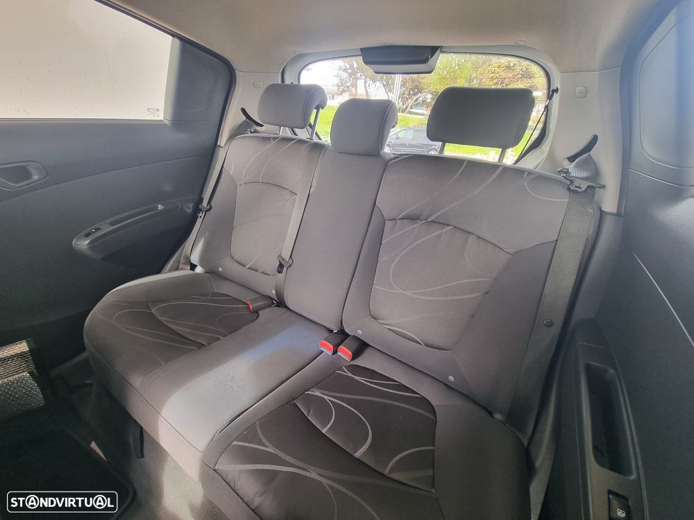 Chevrolet Spark 1.2 LT - 6