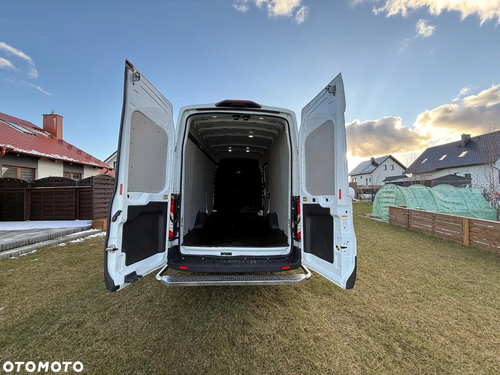 Ford Transit - 8
