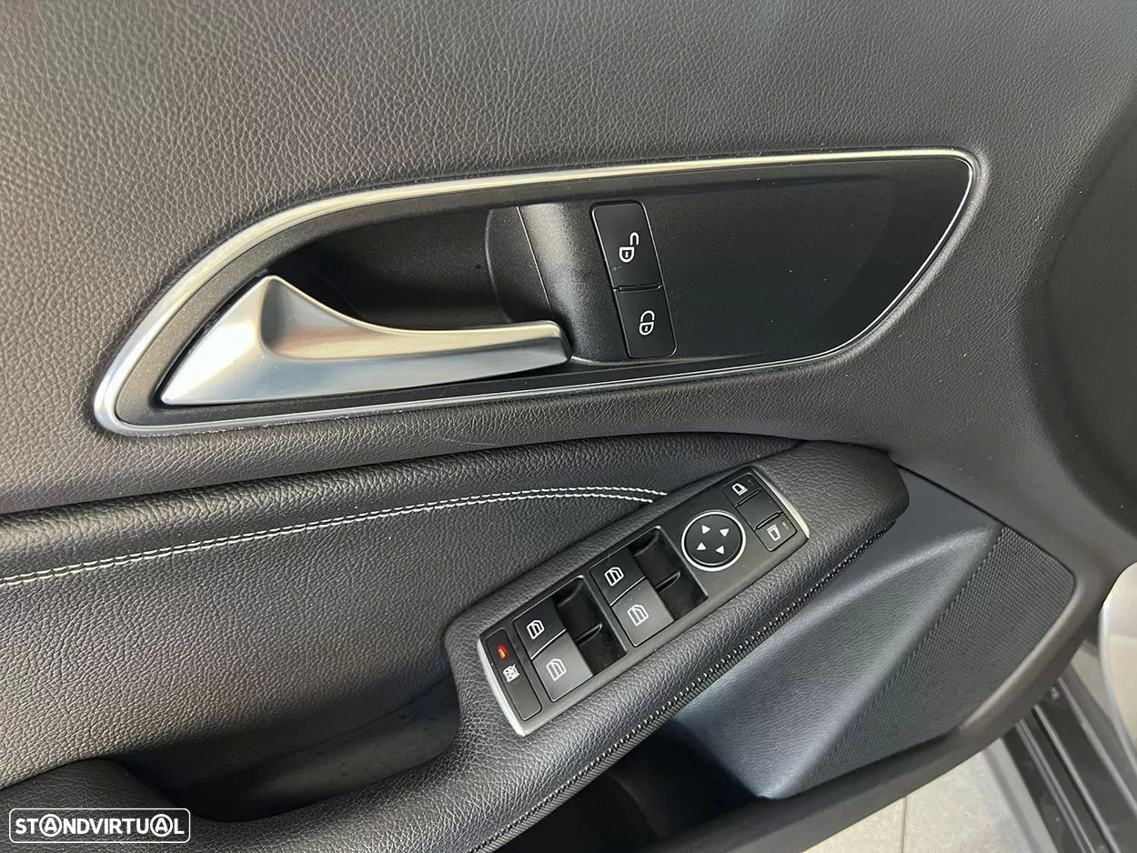 Mercedes-Benz CLA 180 d Shooting Brake Urban - 17