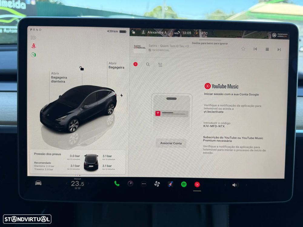 Tesla Model Y Long Range Tração Integral - 47