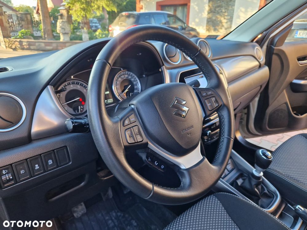 Suzuki Vitara 1.4 Boosterjet Premium 2WD - 20