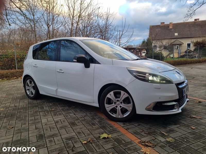 Renault Scenic dCi 160 Bose Edition - 8