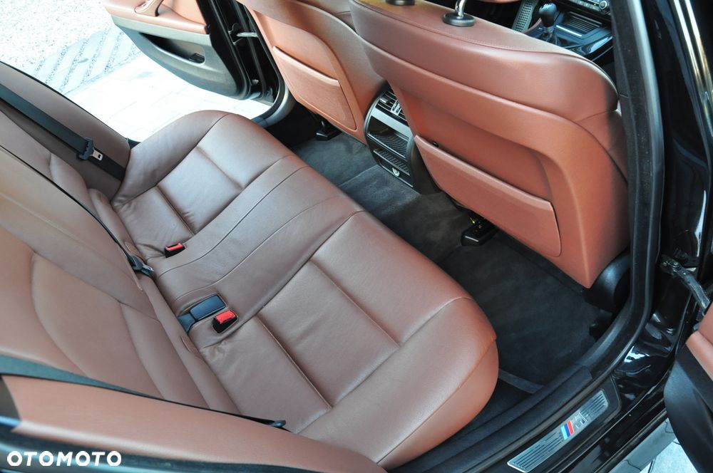 BMW Seria 5 520d - 14