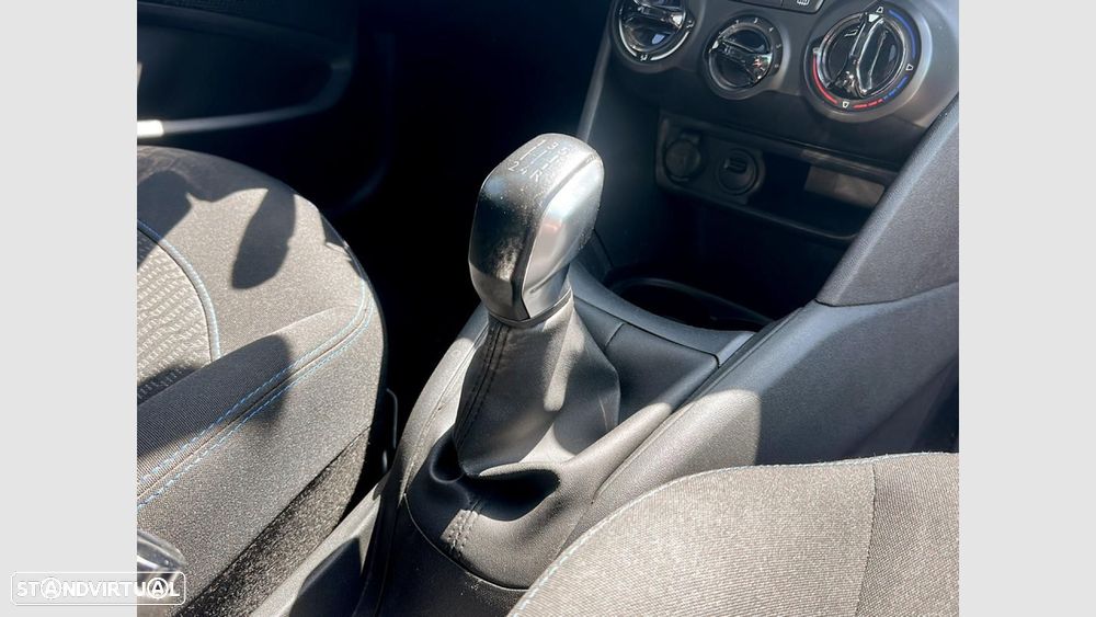 Peugeot 208 1.2 PureTech Allure - 23