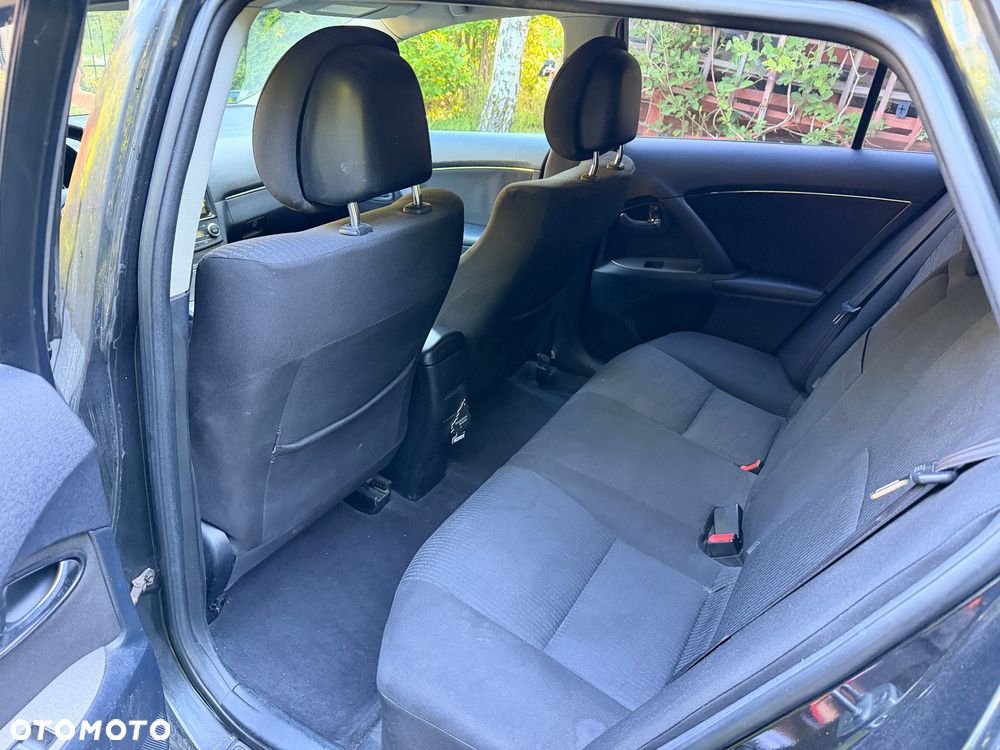 Toyota Avensis 1.8 Luna - 5