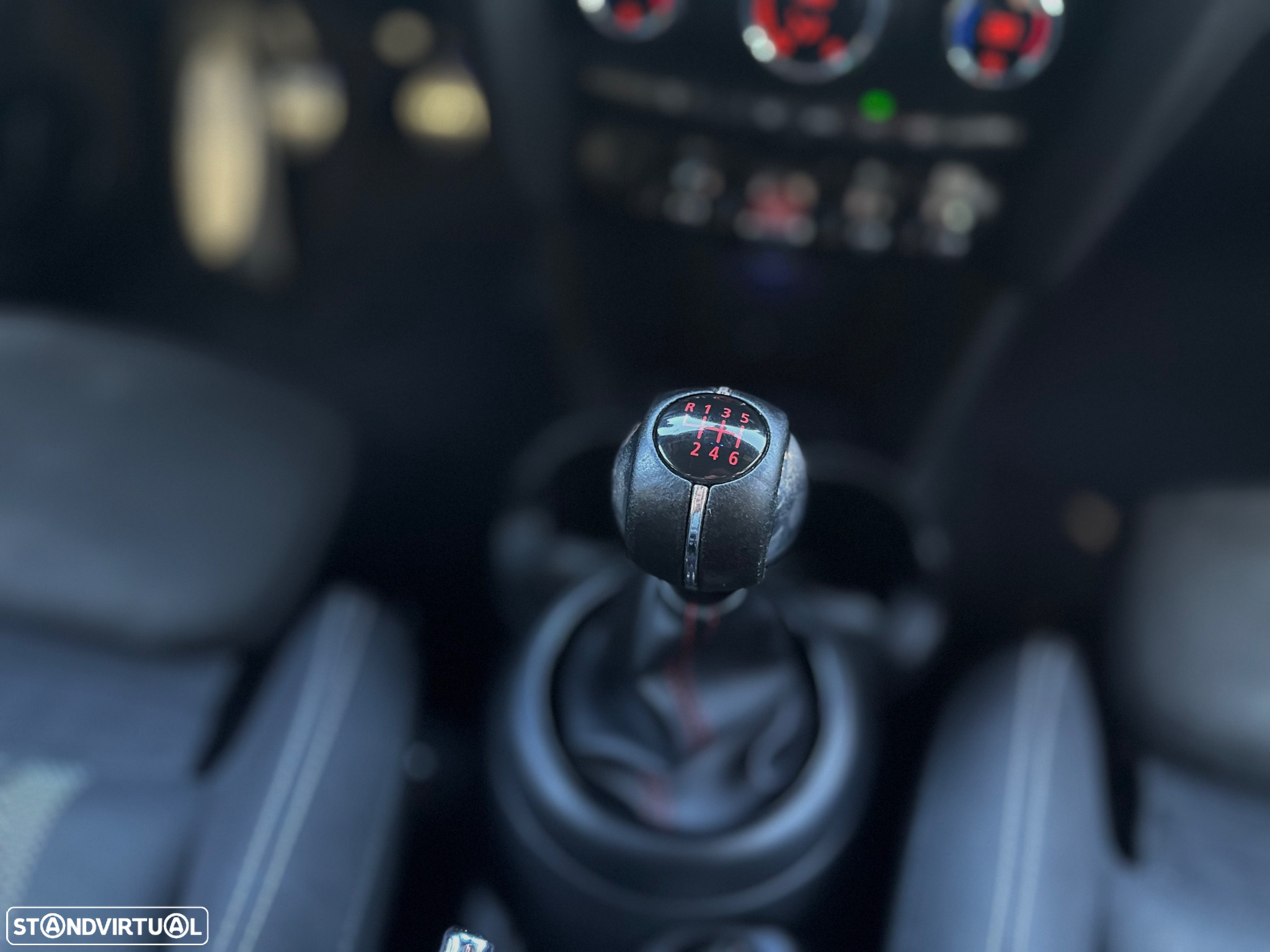 MINI 5 Portas Cooper D - 27