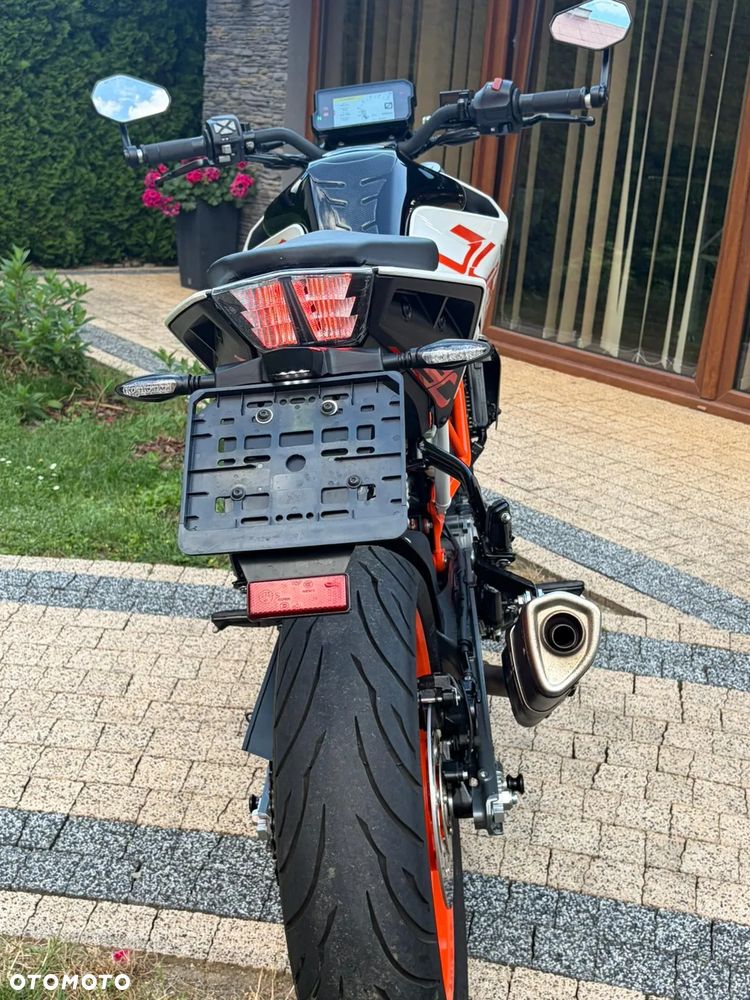 KTM Duke 390 - 3