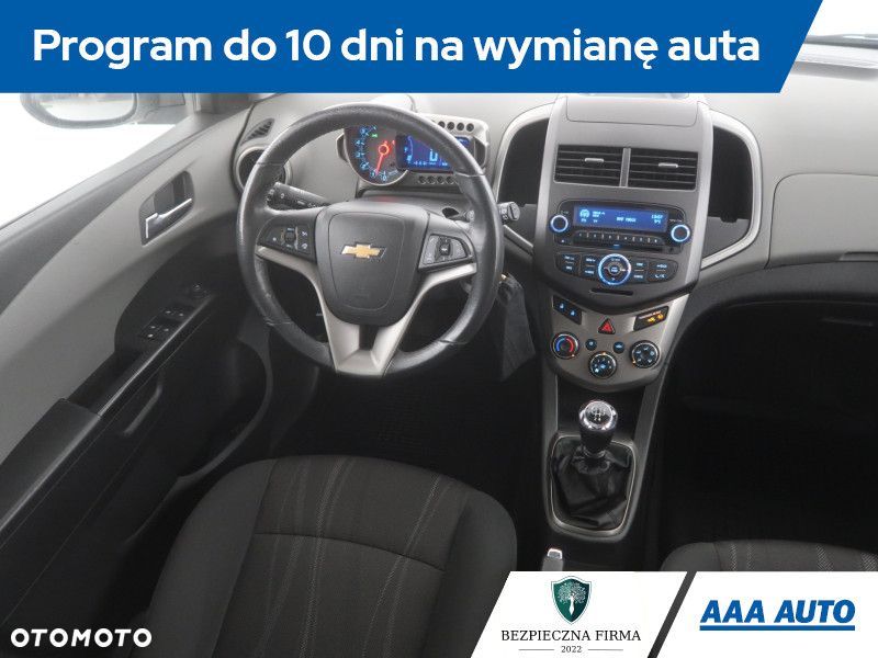 Chevrolet Aveo - 9