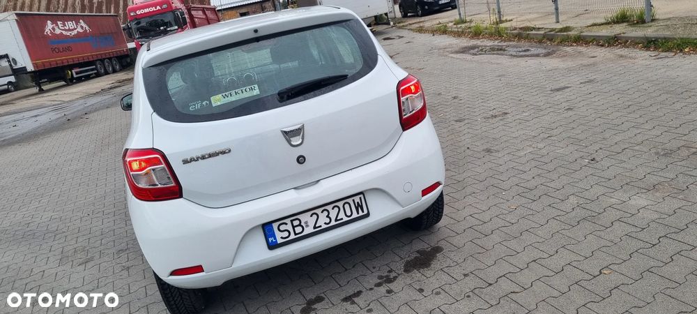 Dacia Sandero 1.2 16V Celebration - 7