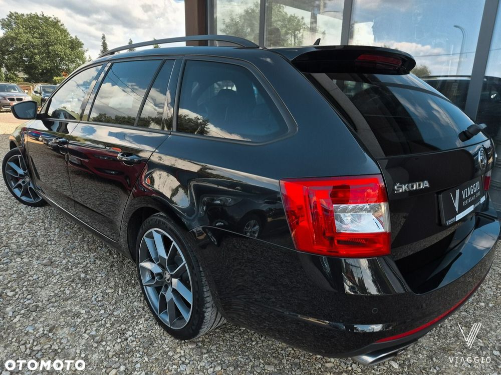 Skoda Octavia 2.0 TDI RS DSG - 4