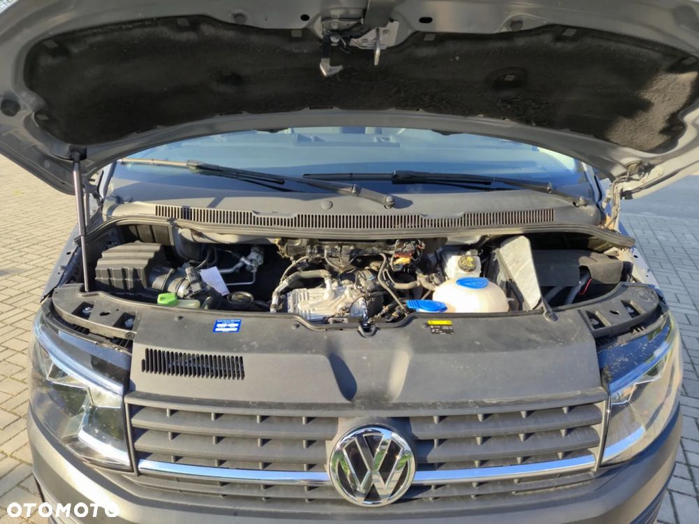 Volkswagen Transporter Lang - 21