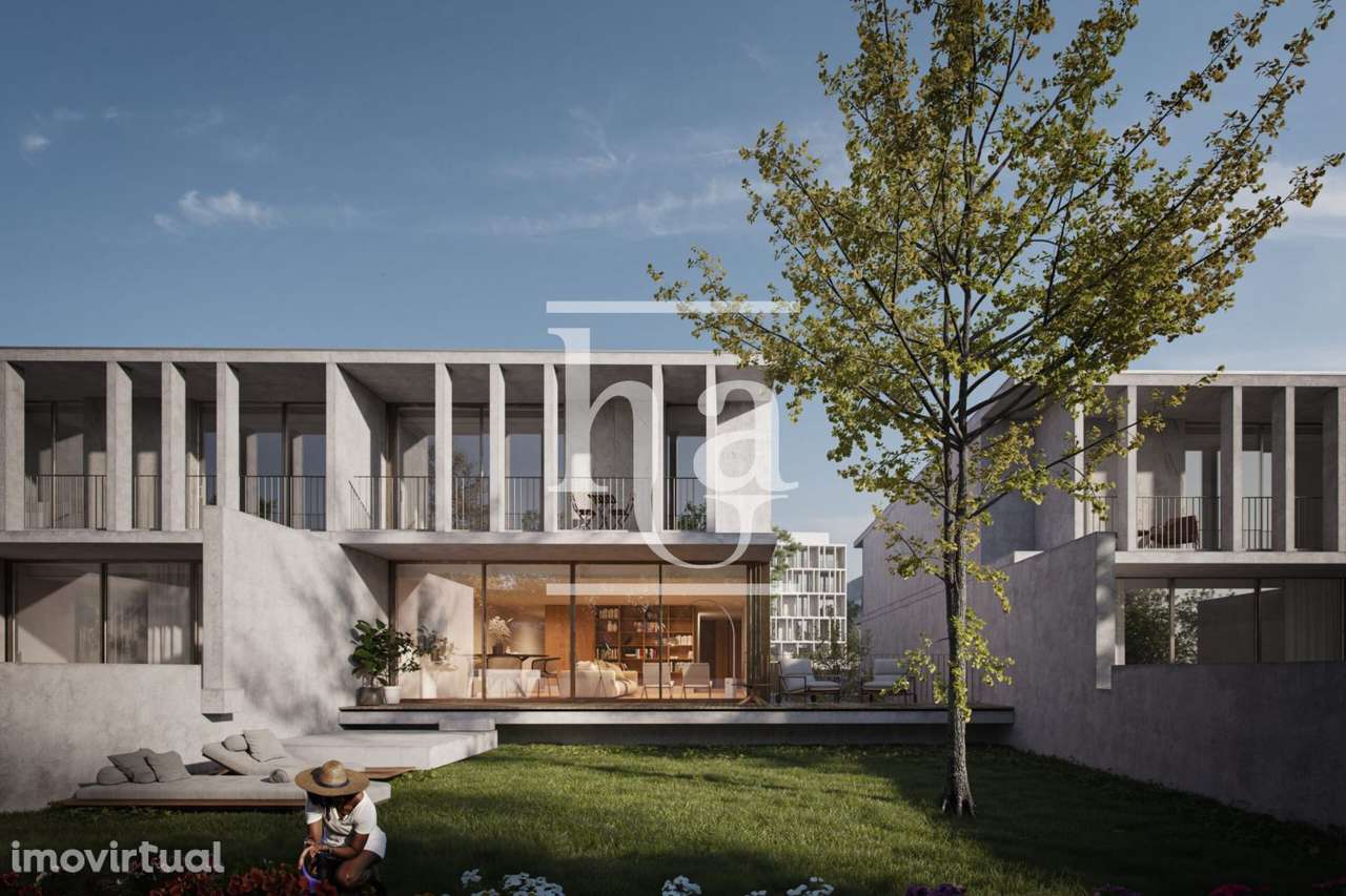 Casa T3 com piscina, garagem e jardim em Vila Nova de Gaia - Grande imagem: 2/8